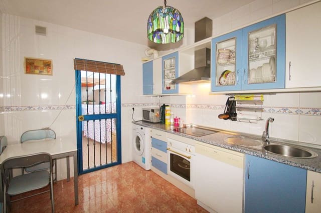 4 soveværelse Rækkehus til salg i Cártama med swimmingpool - € 370.000 (Ref: 8697825)