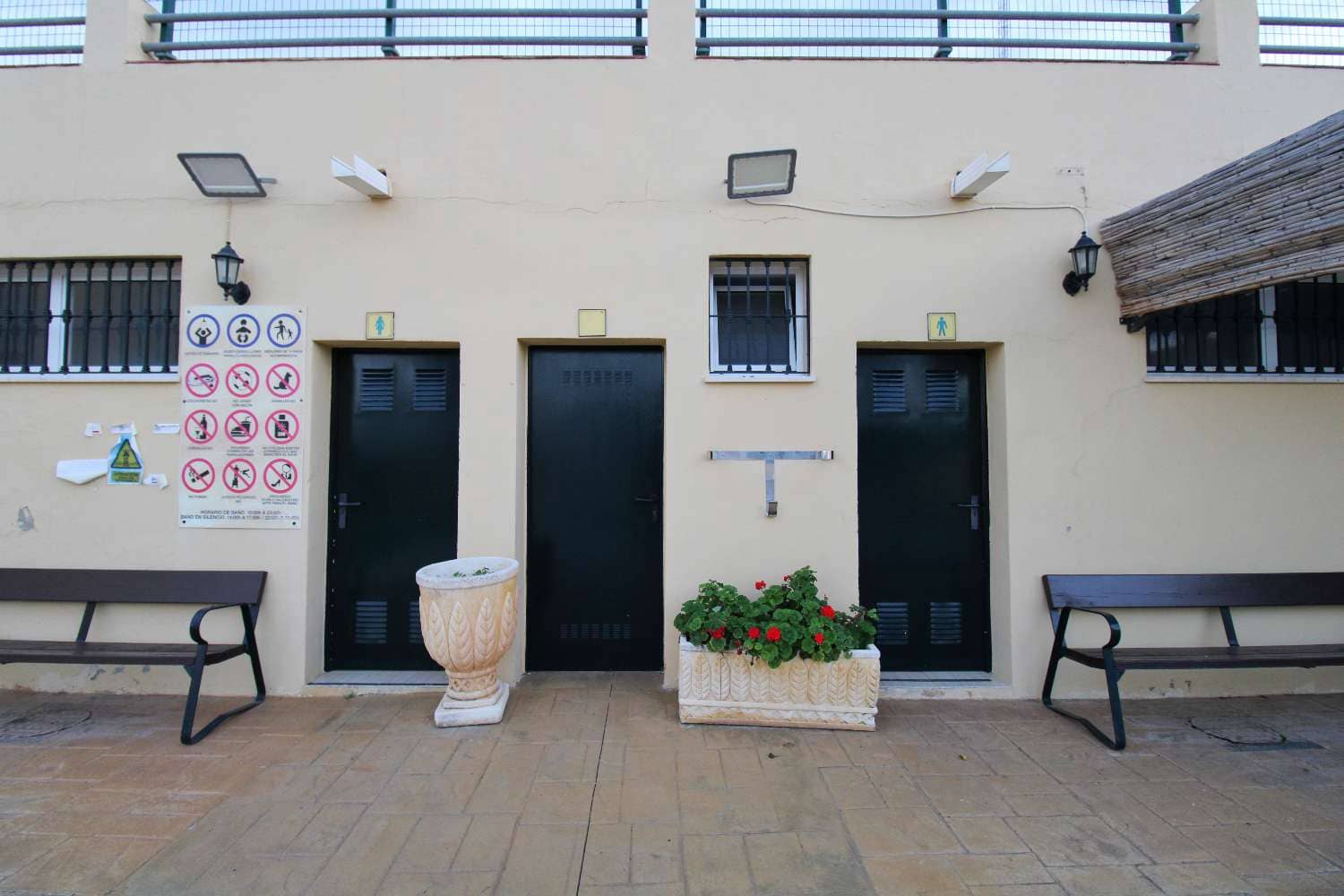 4 soveværelse Rækkehus til salg i Cartama med swimmingpool - € 370.000 (Ref: 8697825)