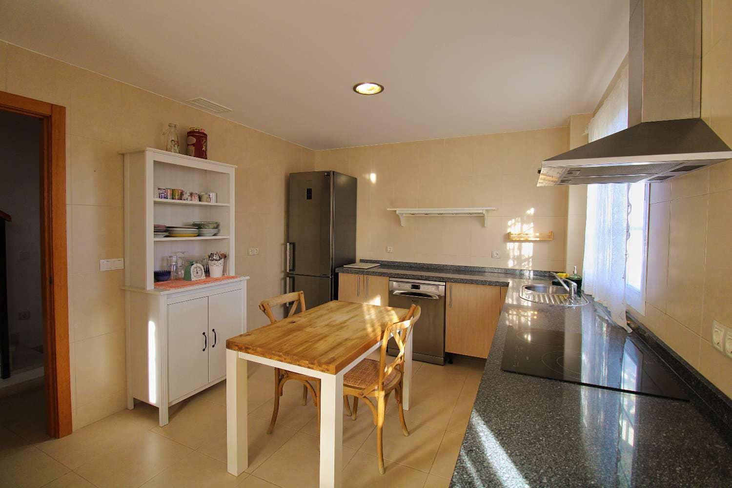 3 sovrum Villa till salu i Alhaurin de la Torre - 495 000 € (Ref: 8705908)