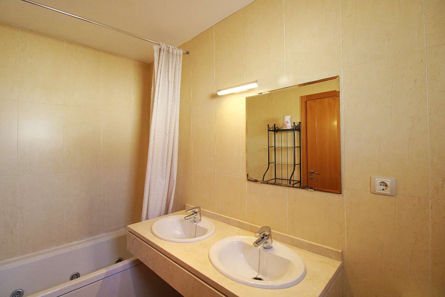 3 sovrum Villa till salu i Alhaurin de la Torre - 495 000 € (Ref: 8705908)