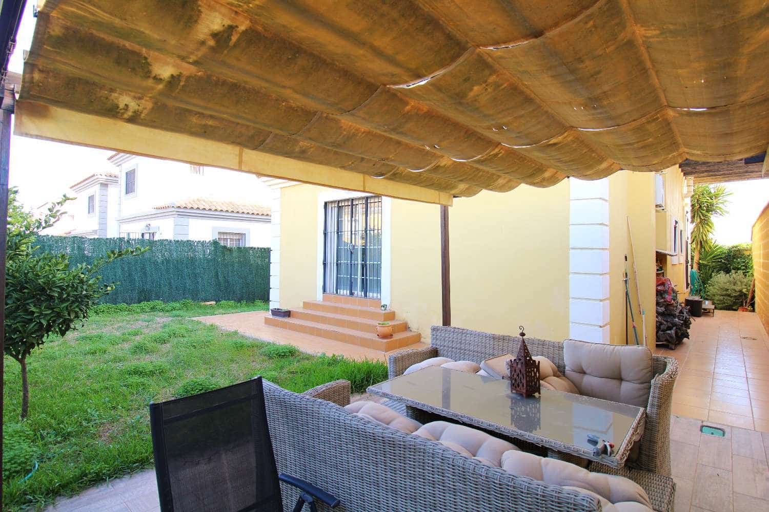 3 sovrum Villa till salu i Alhaurin de la Torre - 495 000 € (Ref: 8705908)