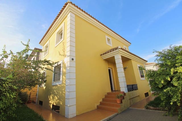 3 sypialnia Willa na sprzedaż w Alhaurín de la Torre - 495 000 € (Ref: 8705908)