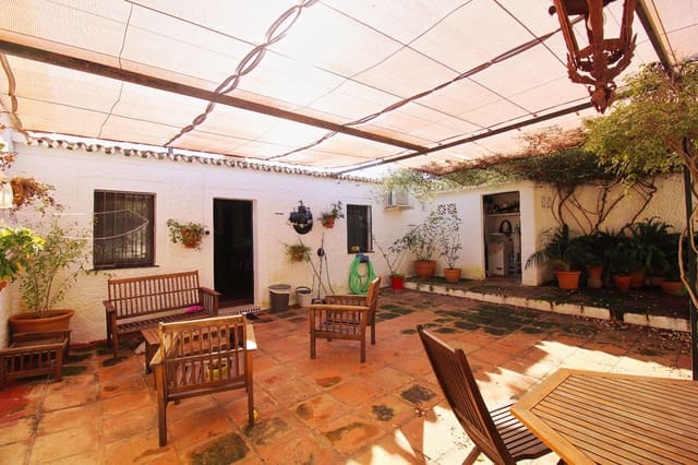 6 soveværelse Finca/Landehus til salg i Alhaurín de la Torre med swimmingpool - € 695.000 (Ref: 8723651)