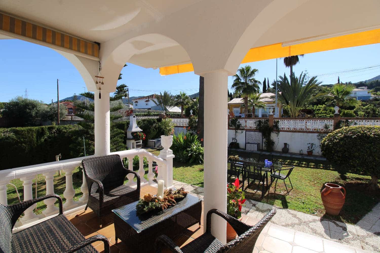 5 sypialnia Willa na sprzedaż w Alhaurin de la Torre z basenem - 650 000 € (Ref: 8743126)