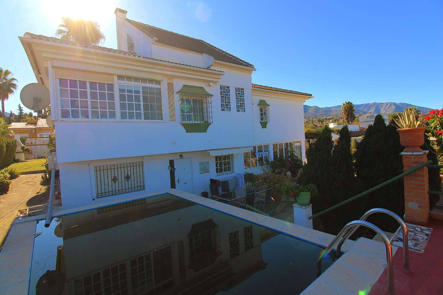 5 sypialnia Willa na sprzedaż w Alhaurin de la Torre z basenem - 650 000 € (Ref: 8743126)