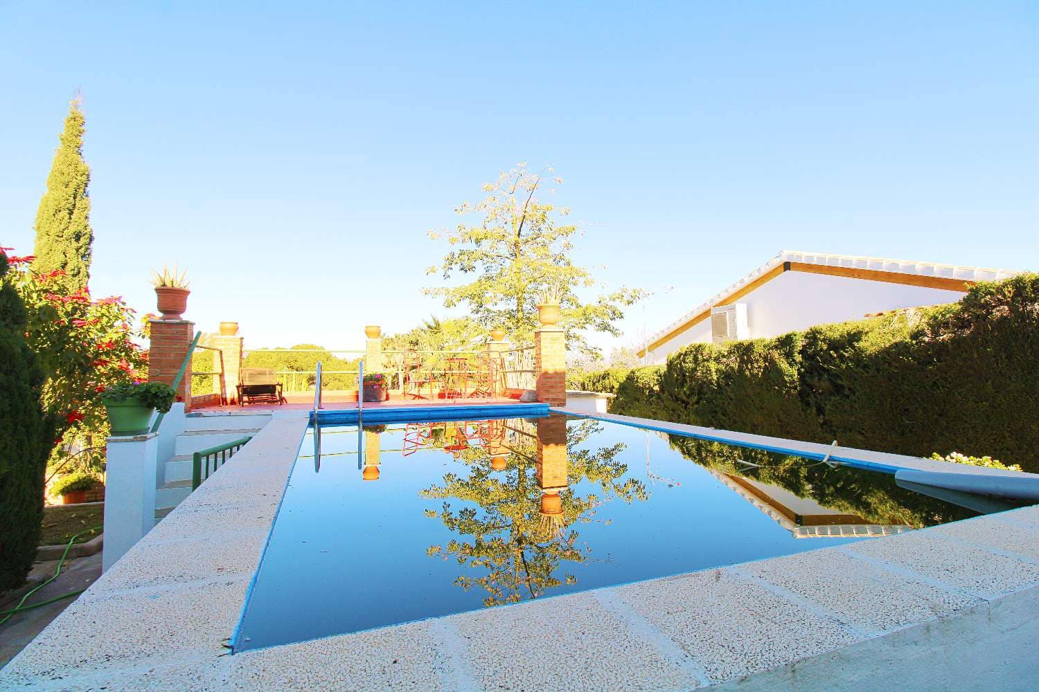 5 sypialnia Willa na sprzedaż w Alhaurin de la Torre z basenem - 650 000 € (Ref: 8743126)