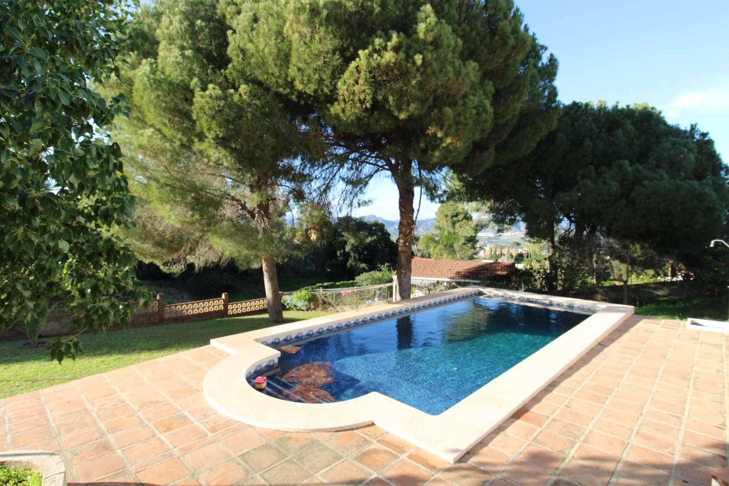 3 chambre Villa/Maison à vendre à Alhaurin de la Torre avec piscine - 579 000 € (Ref: 8769947)