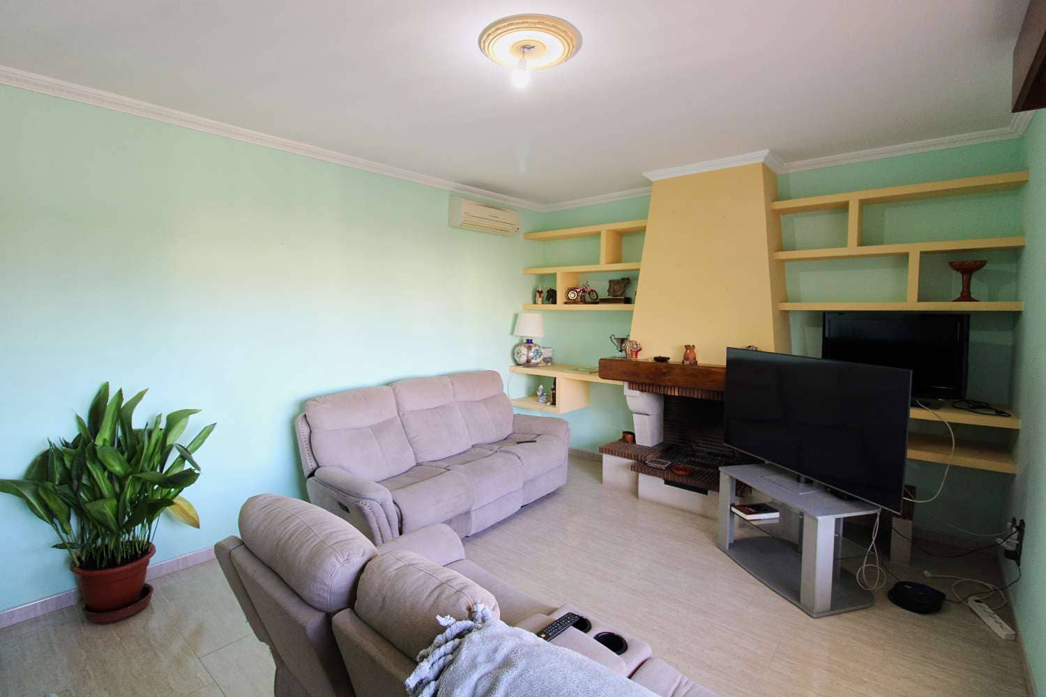 3 chambre Villa/Maison à vendre à Alhaurin de la Torre avec piscine - 579 000 € (Ref: 8769947)