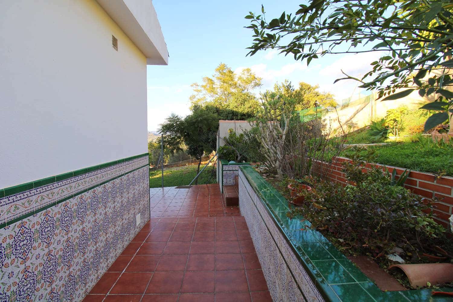 3 chambre Villa/Maison à vendre à Alhaurin de la Torre avec piscine - 579 000 € (Ref: 8769947)