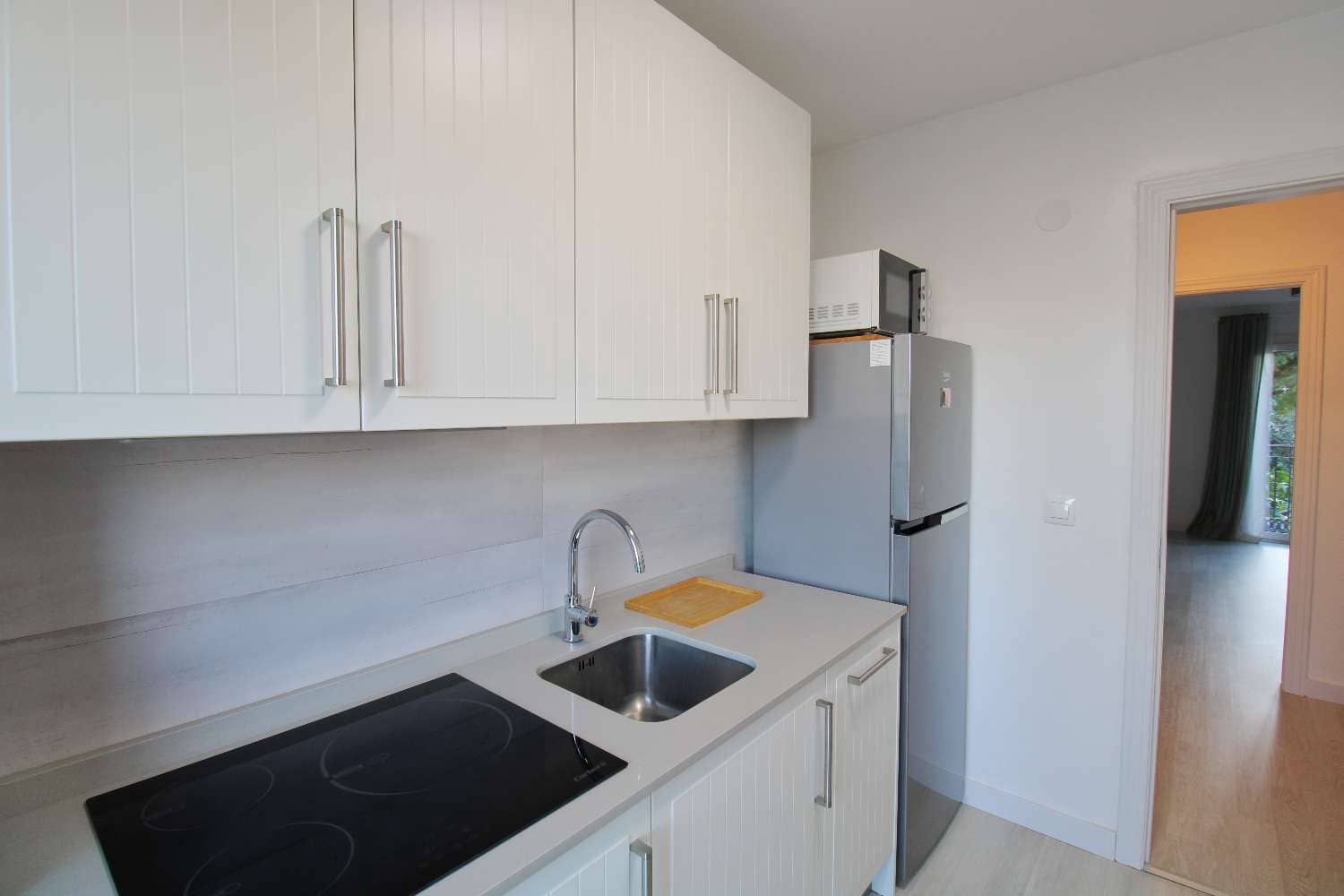 3 bedroom Flat for sale in Alhaurin de la Torre with garage - € 320,000 (Ref: 8769948)