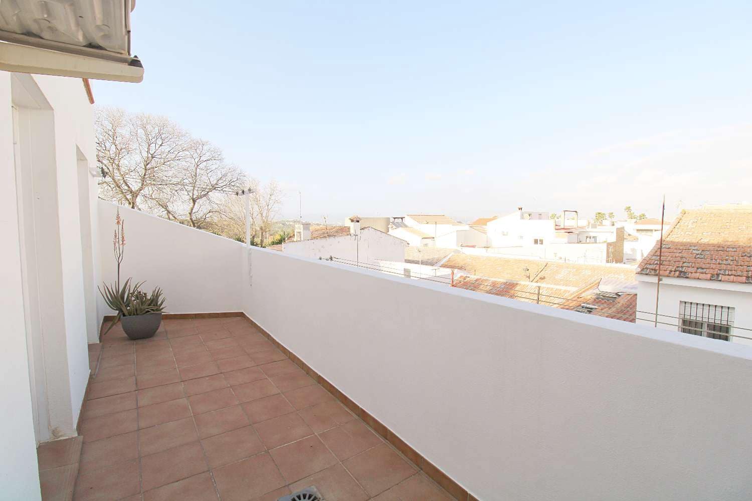 3 bedroom Flat for sale in Alhaurin de la Torre with garage - € 320,000 (Ref: 8769948)
