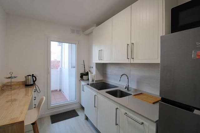 3 chambre Appartement à vendre à Alhaurín de la Torre avec garage - 320 000 € (Ref: 8769948)