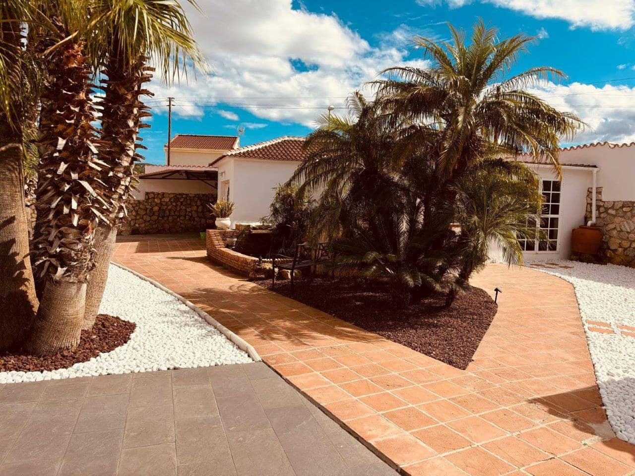 4 chambre Villa/Maison à vendre à Alhaurin de la Torre avec piscine - 840 000 € (Ref: 8805840)