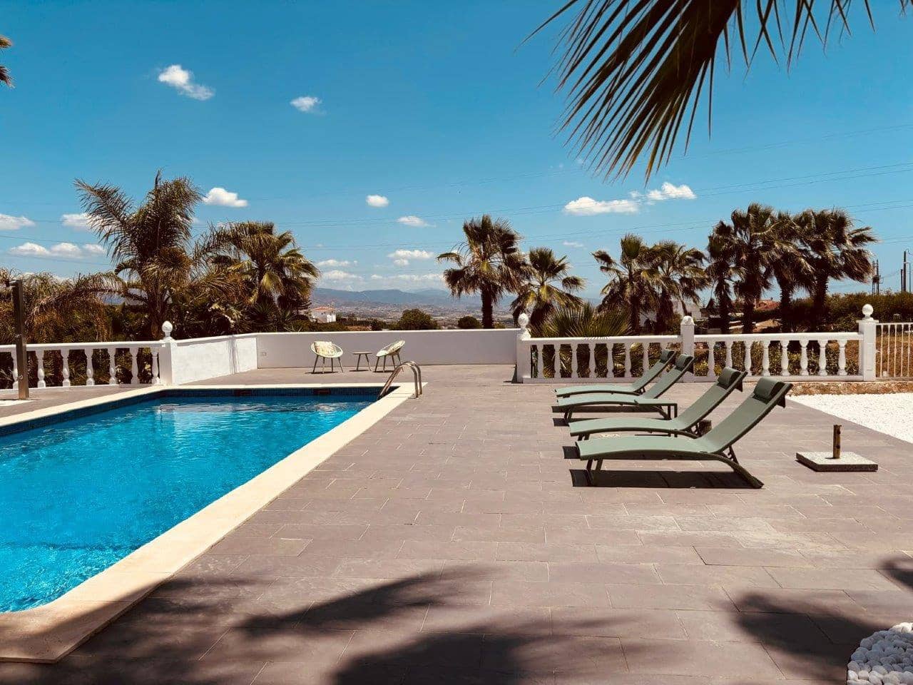 4 chambre Villa/Maison à vendre à Alhaurin de la Torre avec piscine - 840 000 € (Ref: 8805840)