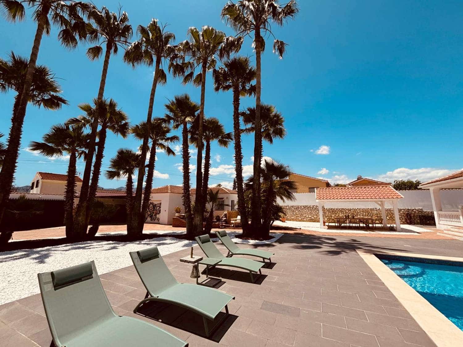 4 chambre Villa/Maison à vendre à Alhaurin de la Torre avec piscine - 840 000 € (Ref: 8805840)