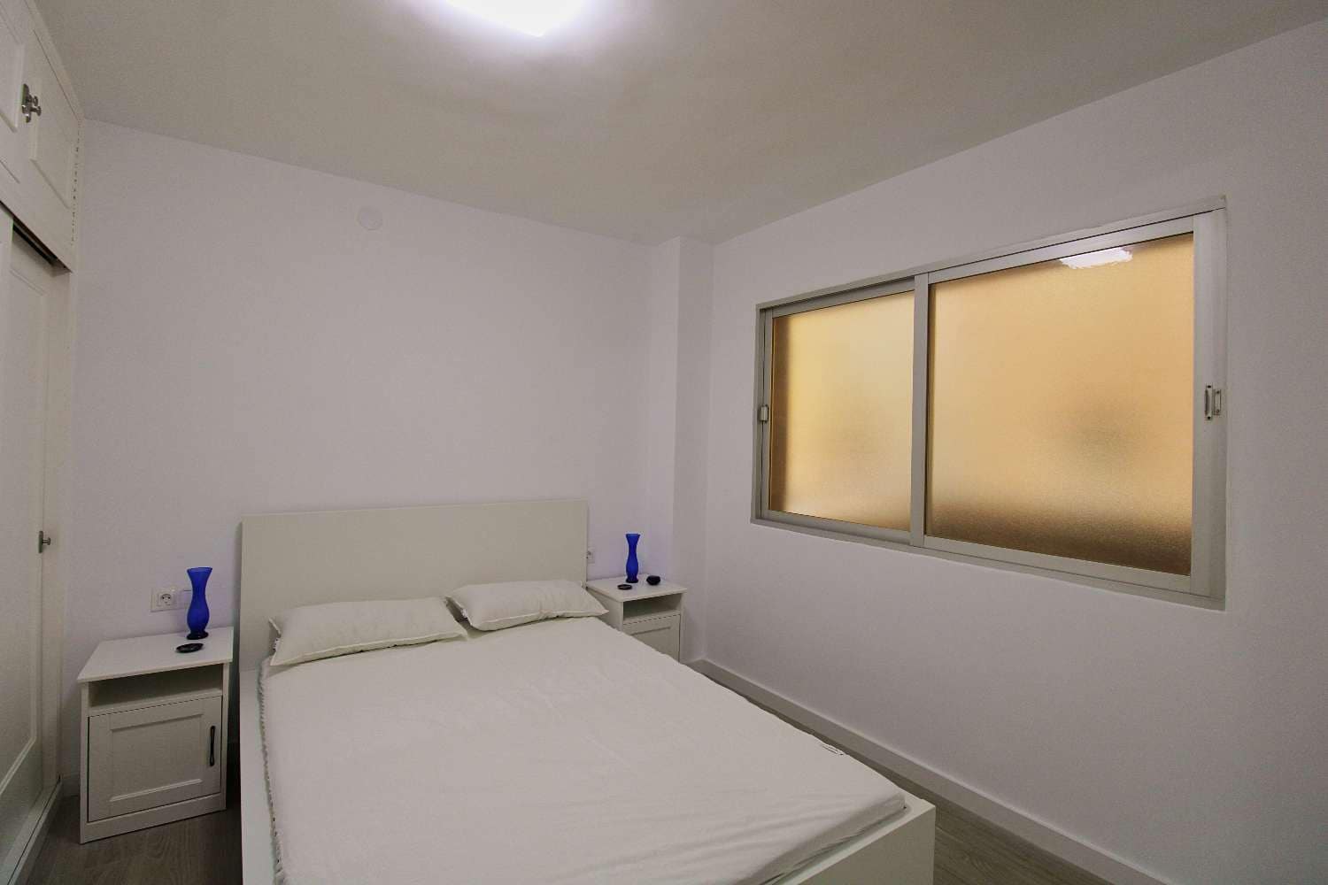 3 soveværelse Lejlighed til leje i Malaga by - € 1.200 (Ref: 8881315)