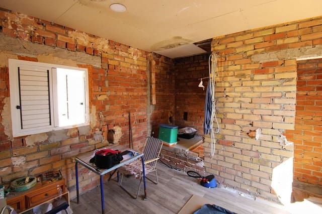 1 sovrum Hus till salu i Alhaurín de la Torre - 147 000 € (Ref: 8998388)