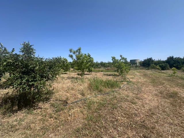 Finca/Landehus til salg i Alhaurín de la Torre - € 250.000 (Ref: 9036386)