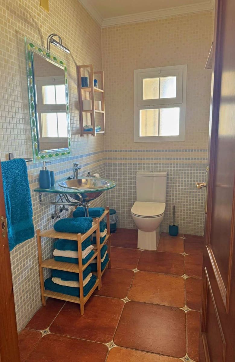 7 quarto Moradia para venda em Alhaurin de la Torre com piscina - 740 000 € (Ref: 9118532)