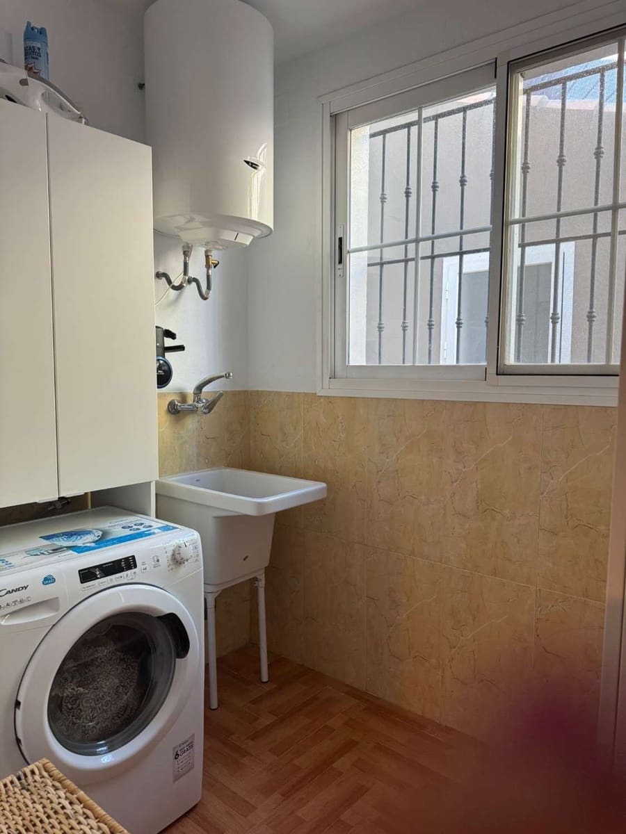 7 quarto Moradia para venda em Alhaurin de la Torre com piscina - 740 000 € (Ref: 9118532)