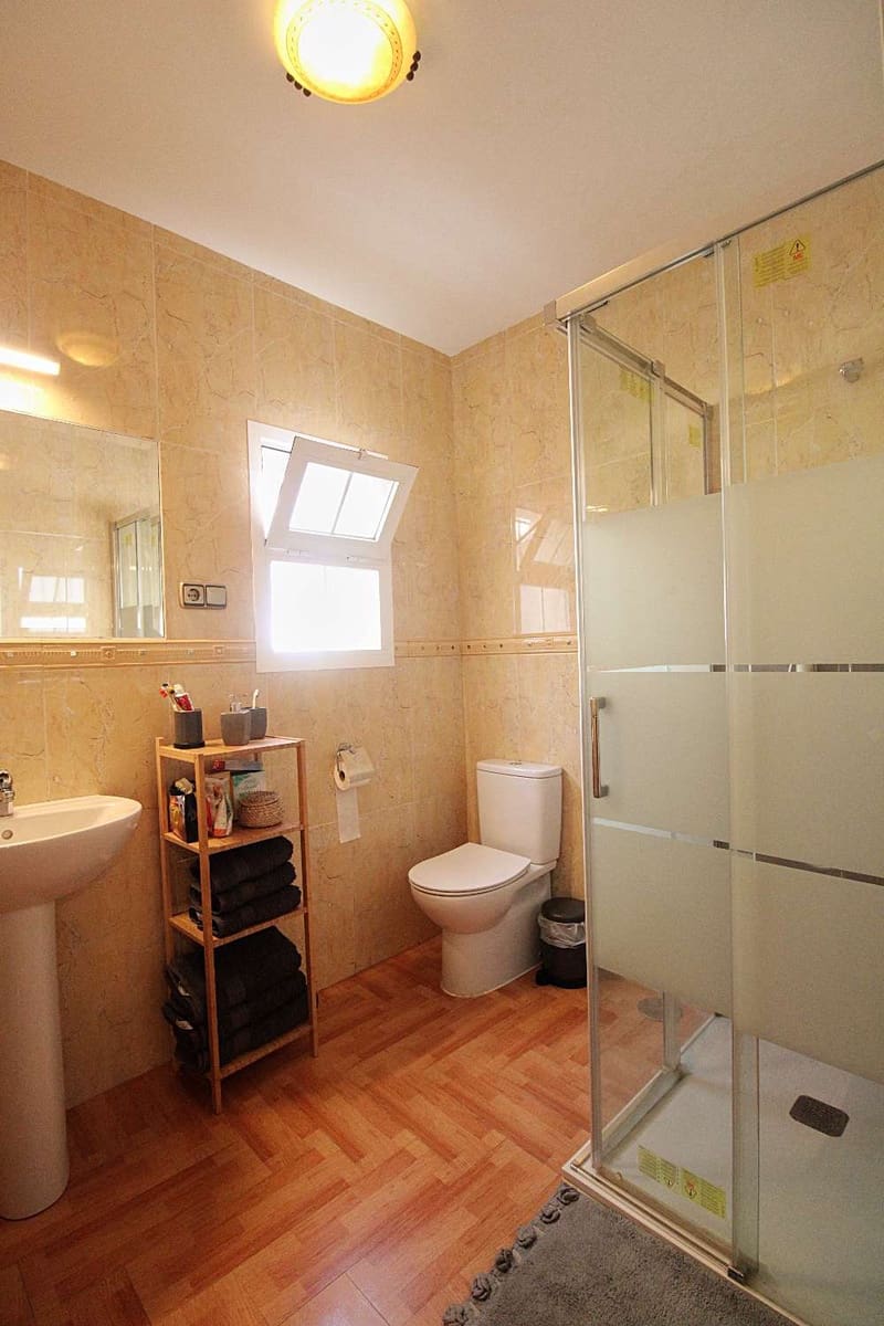 7 quarto Moradia para venda em Alhaurin de la Torre com piscina - 740 000 € (Ref: 9118532)