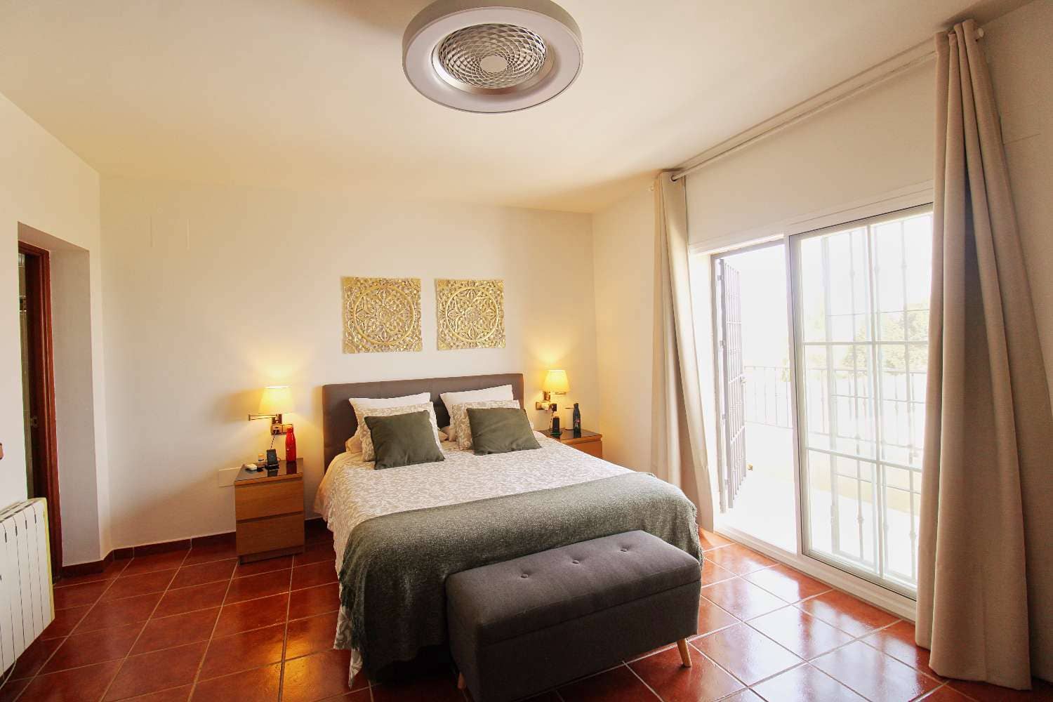 7 quarto Moradia para venda em Alhaurin de la Torre com piscina - 740 000 € (Ref: 9118532)