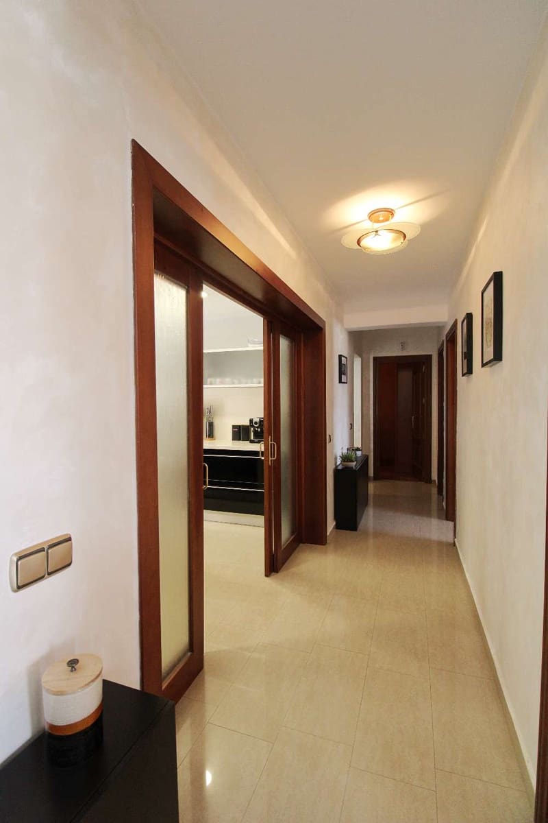 7 quarto Moradia para venda em Alhaurin de la Torre com piscina - 740 000 € (Ref: 9118532)