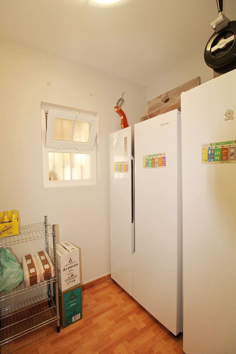 7 quarto Moradia para venda em Alhaurin de la Torre com piscina - 740 000 € (Ref: 9118532)