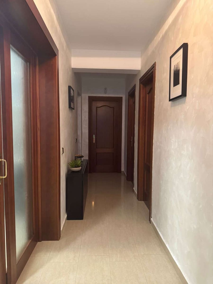 7 quarto Moradia para venda em Alhaurin de la Torre com piscina - 740 000 € (Ref: 9118532)