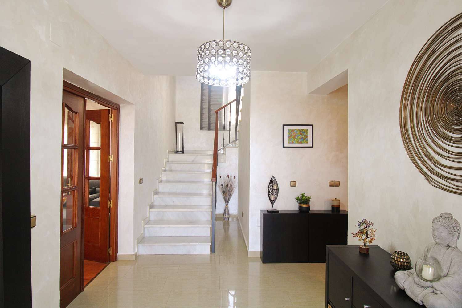 7 quarto Moradia para venda em Alhaurin de la Torre com piscina - 740 000 € (Ref: 9118532)