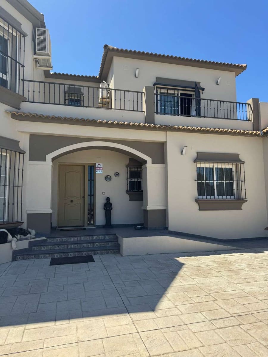 7 quarto Moradia para venda em Alhaurin de la Torre com piscina - 740 000 € (Ref: 9118532)