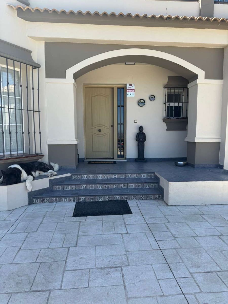 7 quarto Moradia para venda em Alhaurin de la Torre com piscina - 740 000 € (Ref: 9118532)