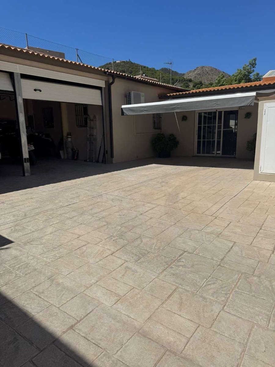 7 quarto Moradia para venda em Alhaurin de la Torre com piscina - 740 000 € (Ref: 9118532)