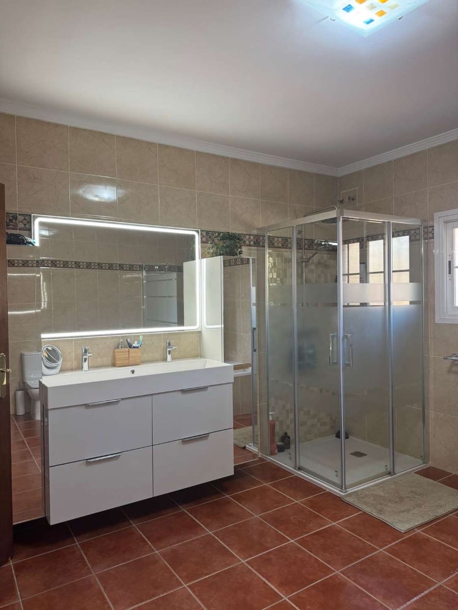 7 quarto Moradia para venda em Alhaurin de la Torre com piscina - 740 000 € (Ref: 9118532)