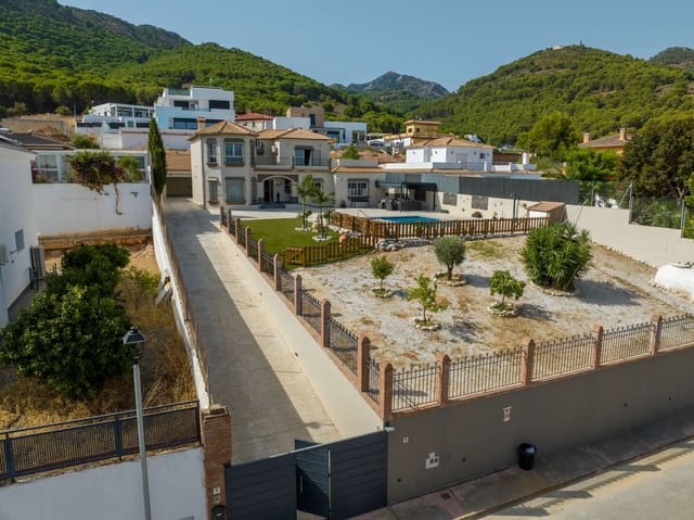 7 quarto Moradia para venda em Alhaurín de la Torre com piscina - 740 000 € (Ref: 9118532)