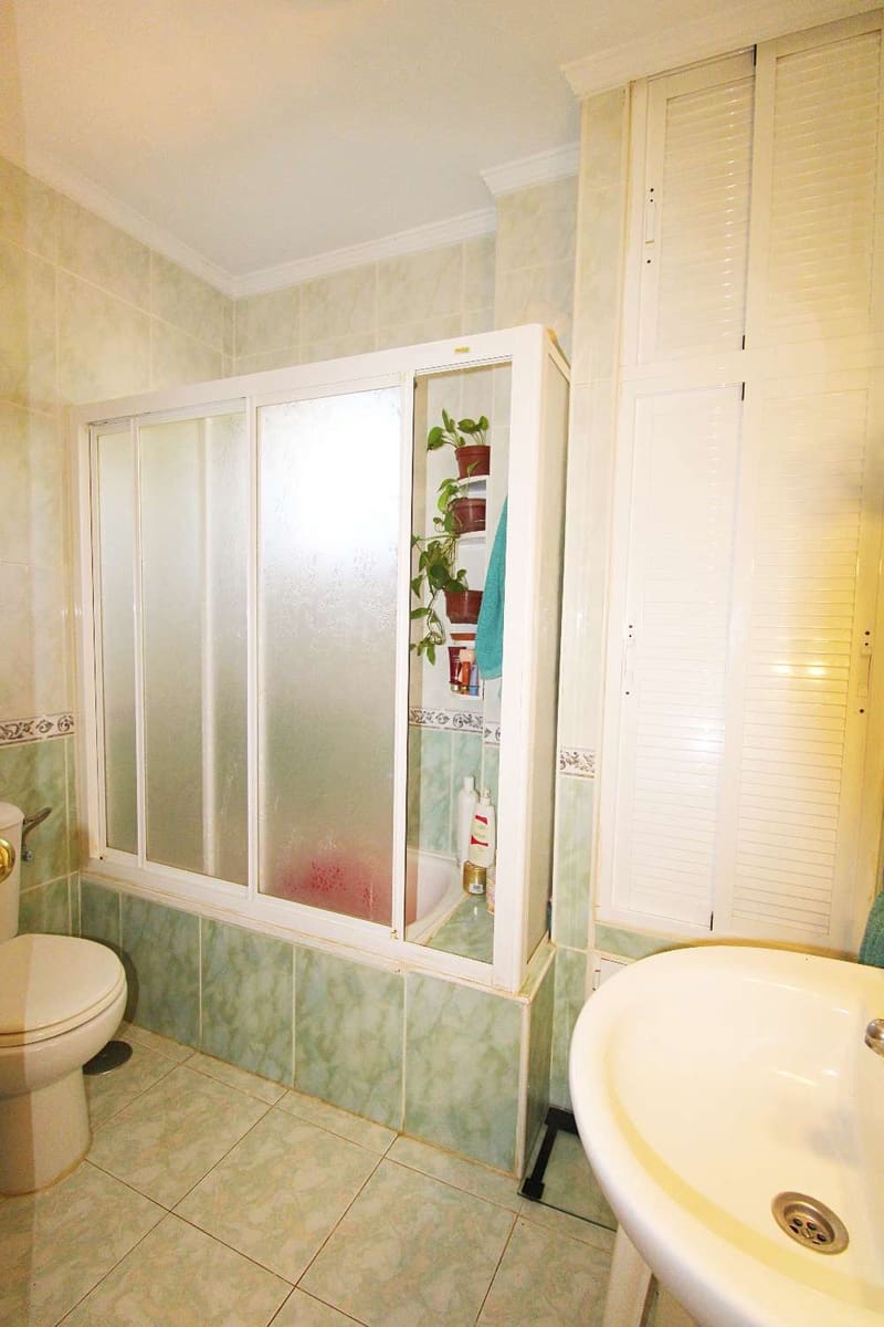 3 soveværelse Finca/Landehus til salg i Alhaurin de la Torre med swimmingpool - € 250.000 (Ref: 9126506)