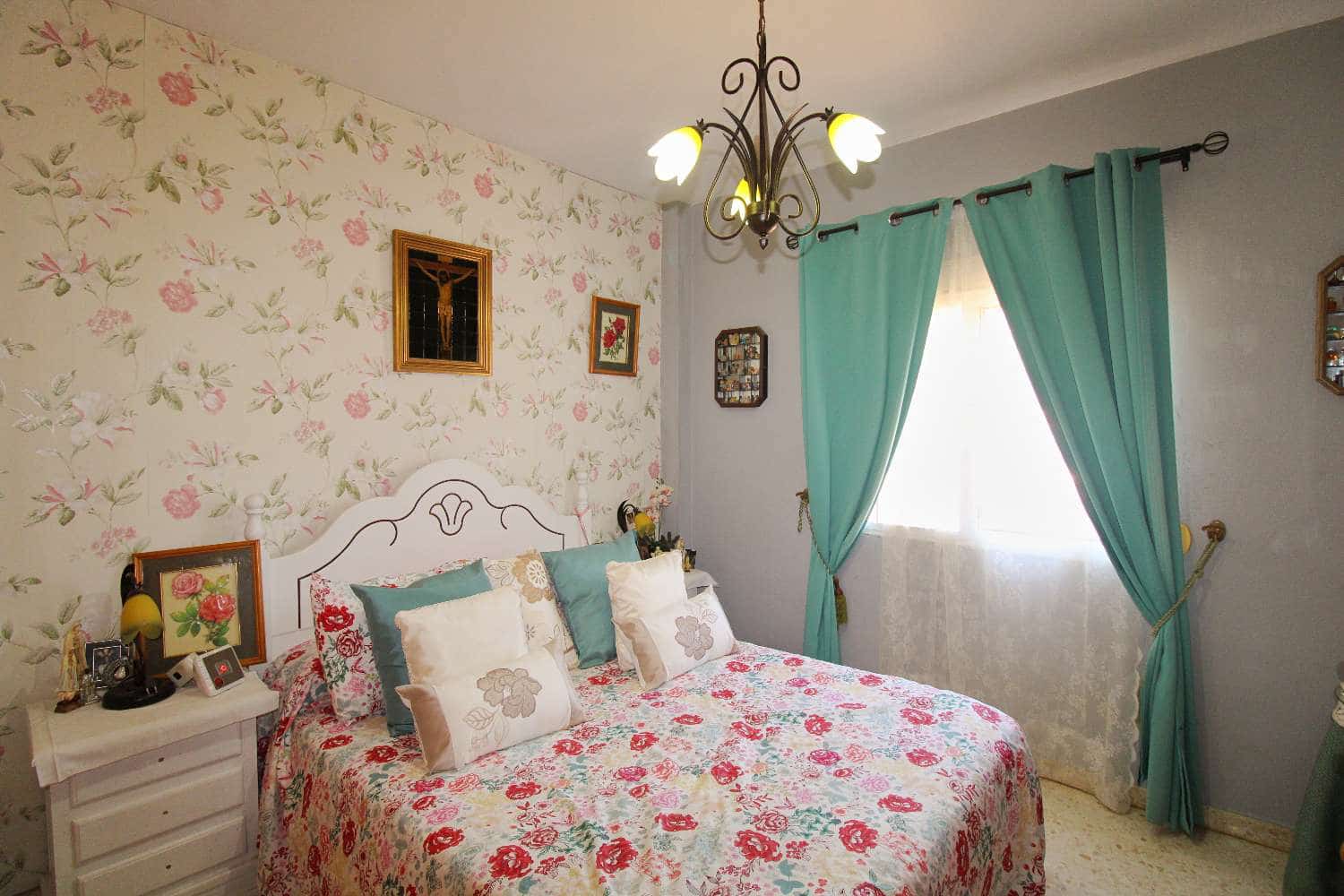 3 soveværelse Finca/Landehus til salg i Alhaurin de la Torre med swimmingpool - € 250.000 (Ref: 9126506)