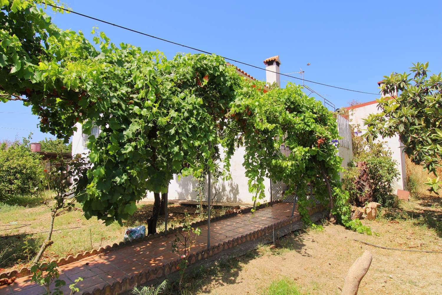 3 soveværelse Finca/Landehus til salg i Alhaurin de la Torre med swimmingpool - € 250.000 (Ref: 9126506)