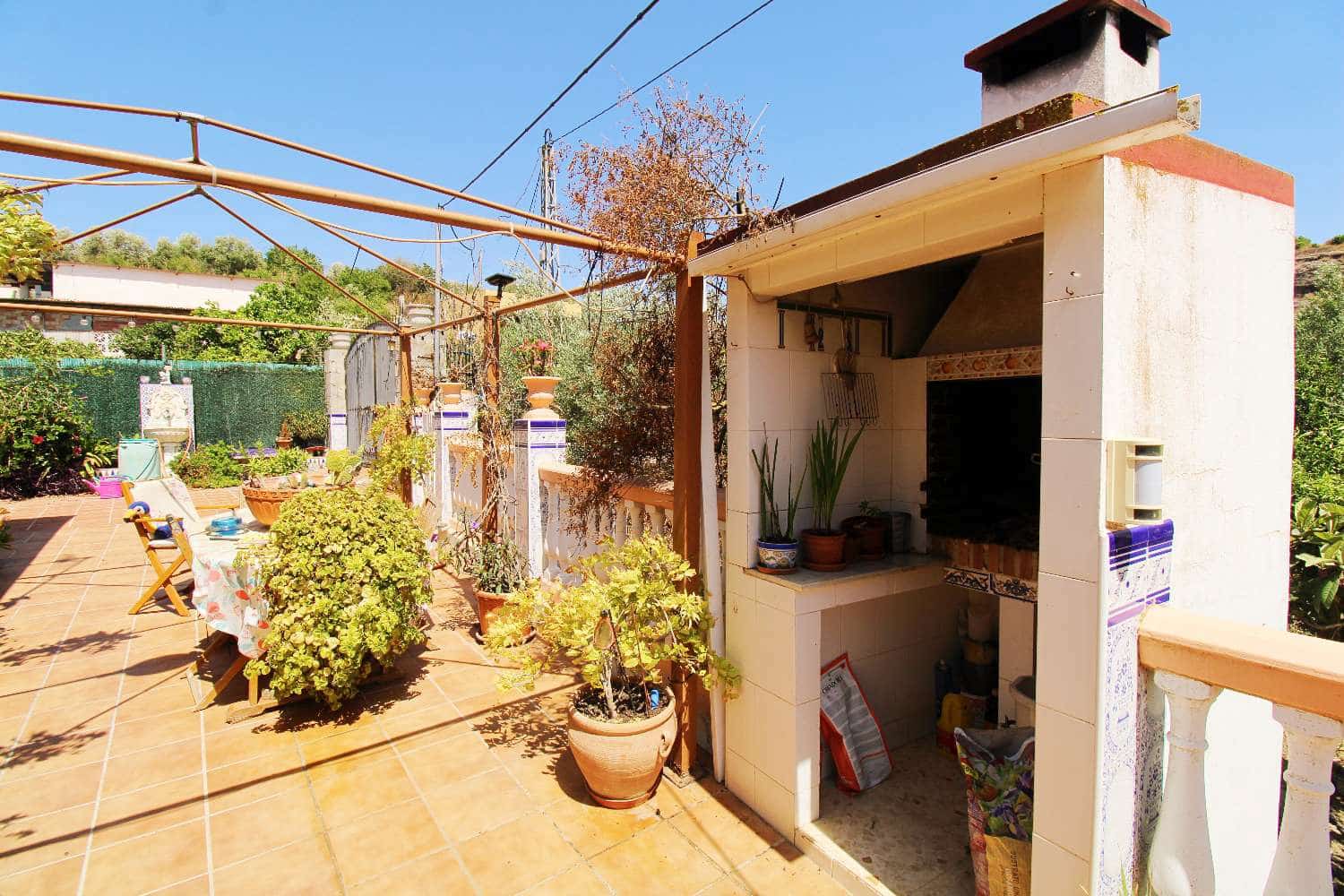 3 soveværelse Finca/Landehus til salg i Alhaurin de la Torre med swimmingpool - € 250.000 (Ref: 9126506)