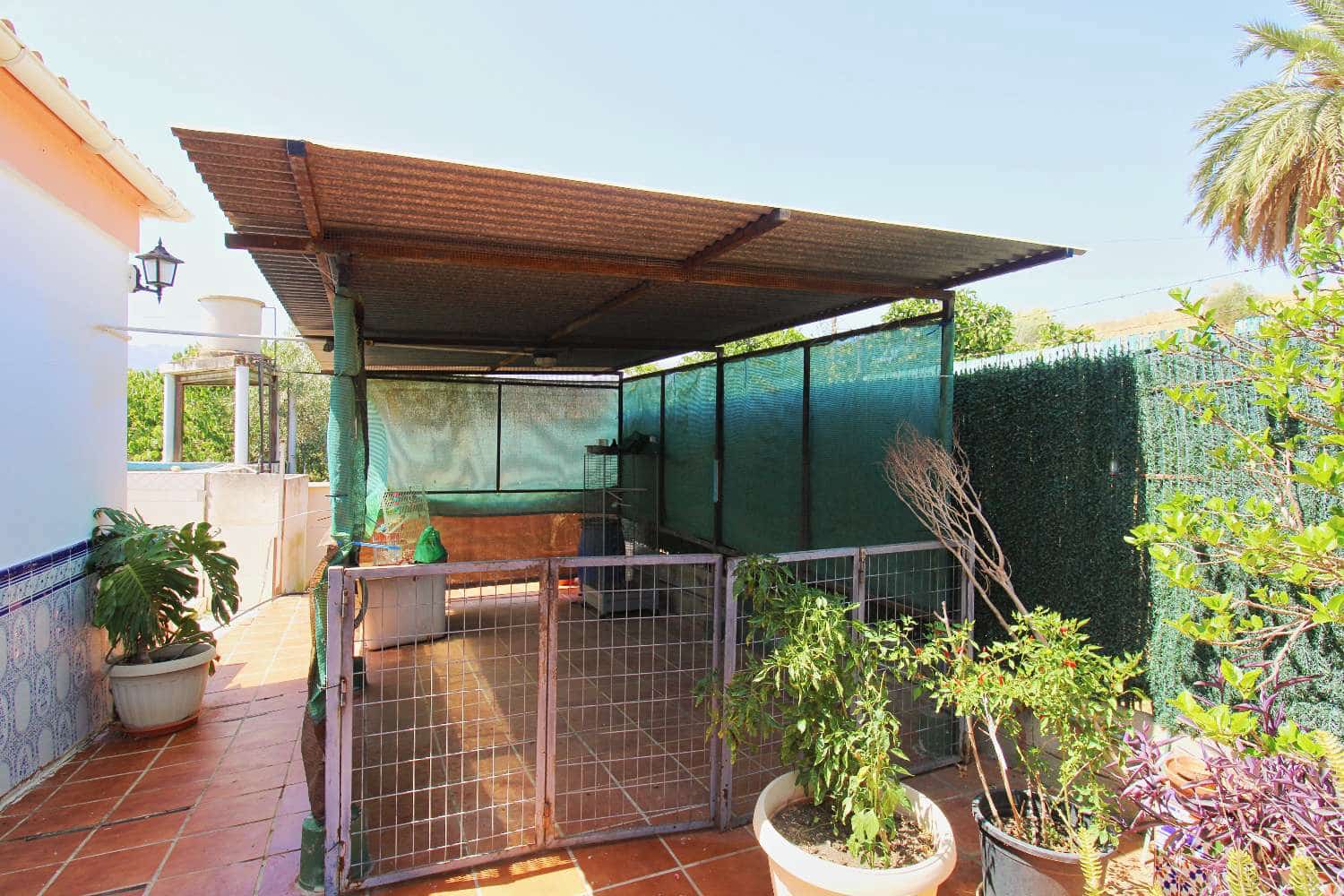 3 soveværelse Finca/Landehus til salg i Alhaurin de la Torre med swimmingpool - € 250.000 (Ref: 9126506)