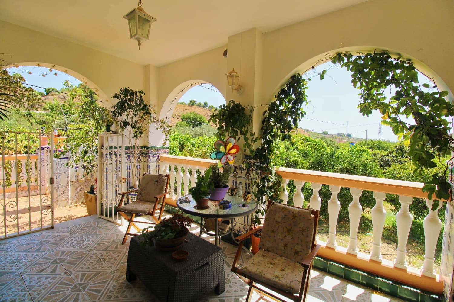 3 soveværelse Finca/Landehus til salg i Alhaurin de la Torre med swimmingpool - € 250.000 (Ref: 9126506)