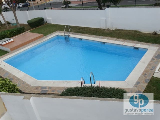 4 slaapkamer Rijtjeshuis te huur in Alhaurín de la Torre met zwembad - € 1.700 (Ref: 9136872)