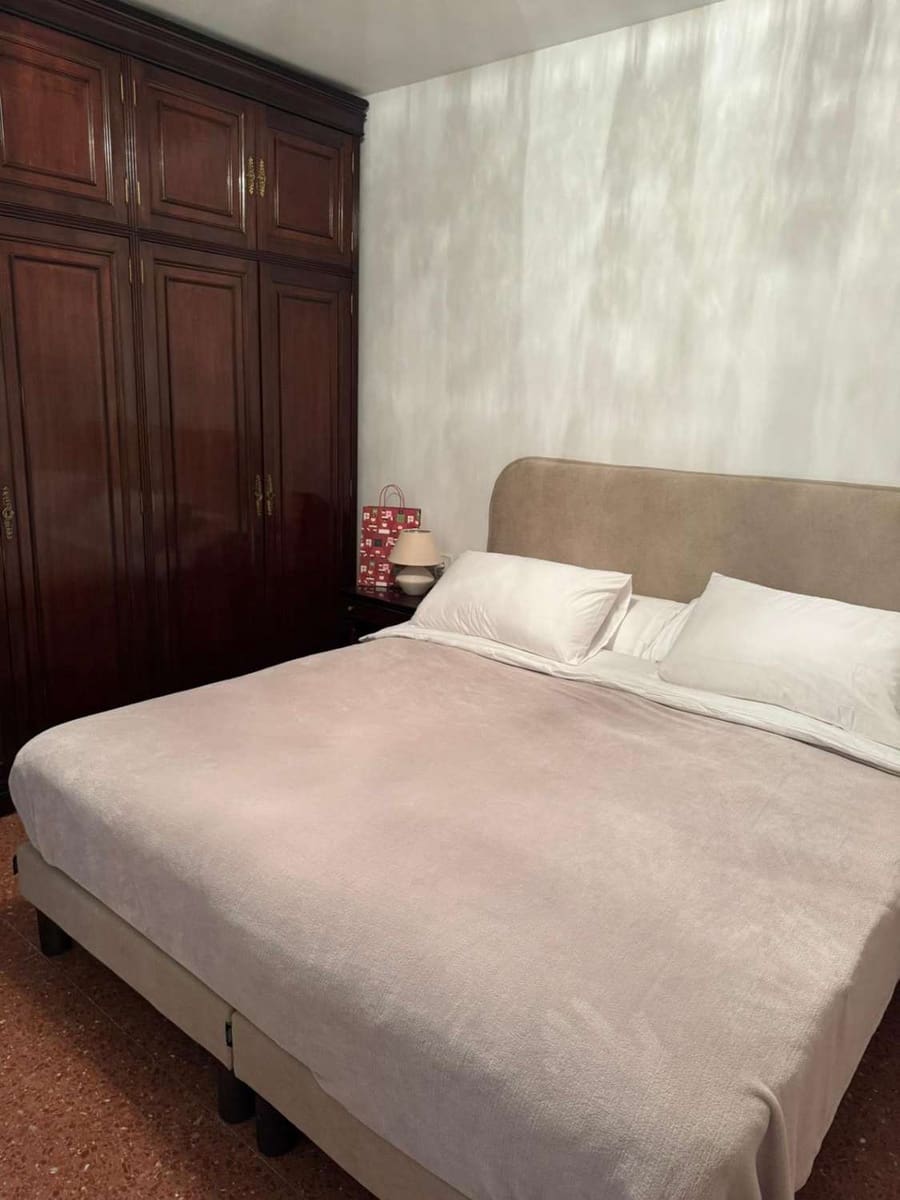 3 makuuhuone Asunto vuokrattavana paikassa Malaga kaupunki mukana 
autotalli - 1 950 € (Ref: 9136873)