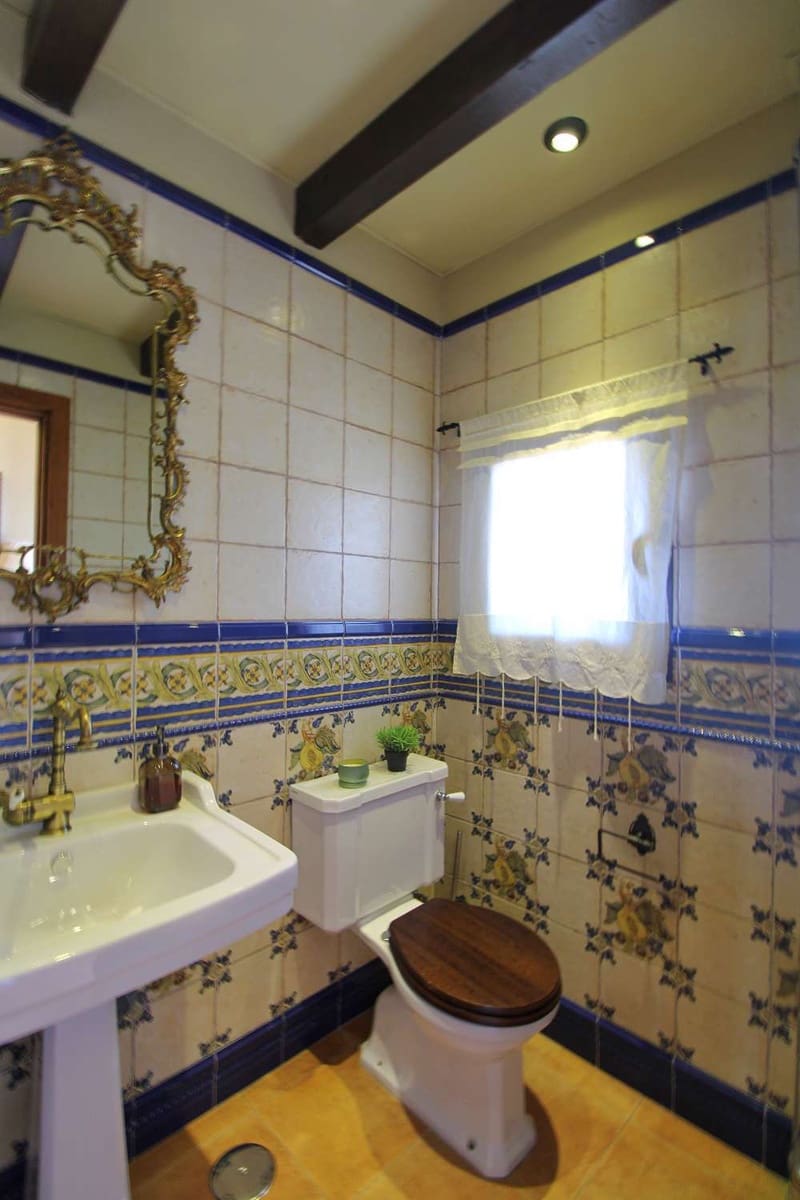 4 quarto Moradia para venda em Alhaurin de la Torre com piscina - 650 000 € (Ref: 9141314)
