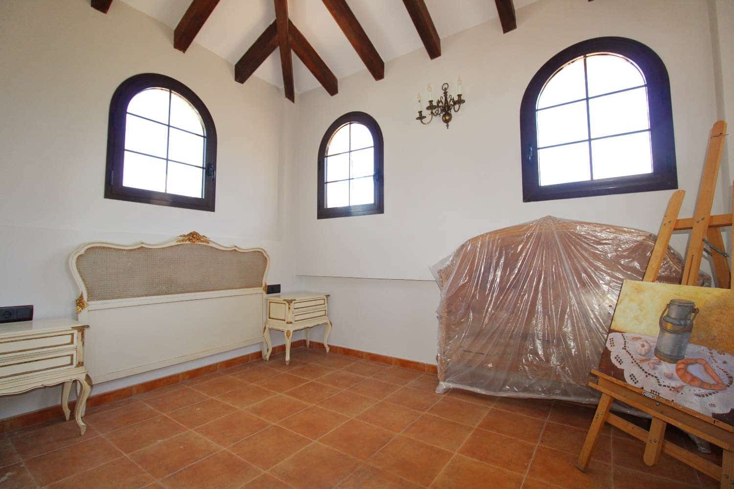 4 quarto Moradia para venda em Alhaurin de la Torre com piscina - 650 000 € (Ref: 9141314)