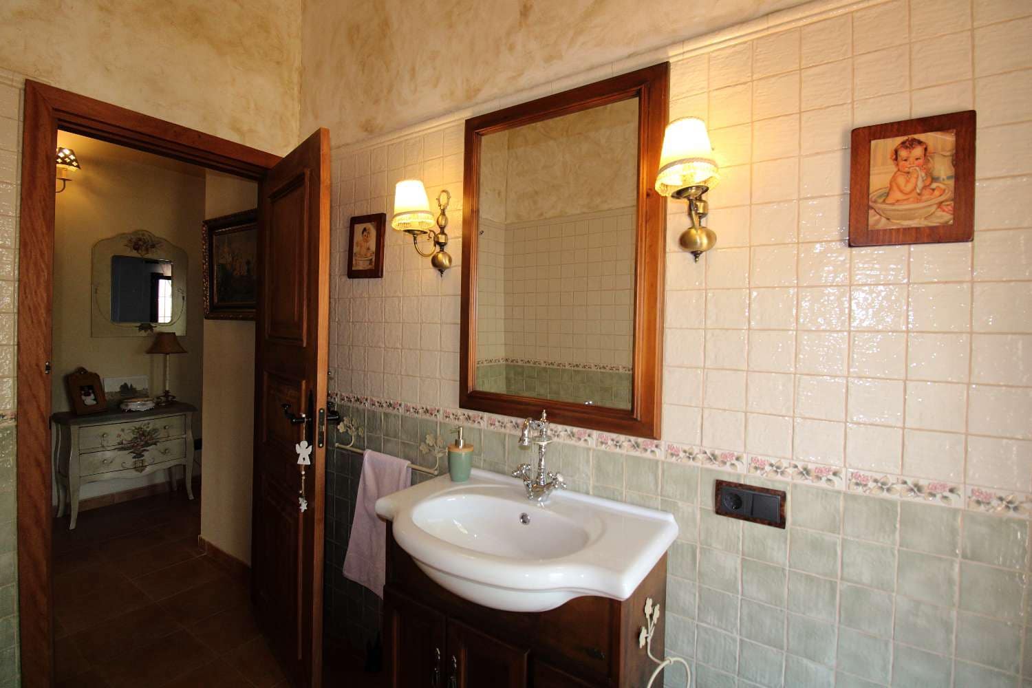 4 quarto Moradia para venda em Alhaurin de la Torre com piscina - 650 000 € (Ref: 9141314)