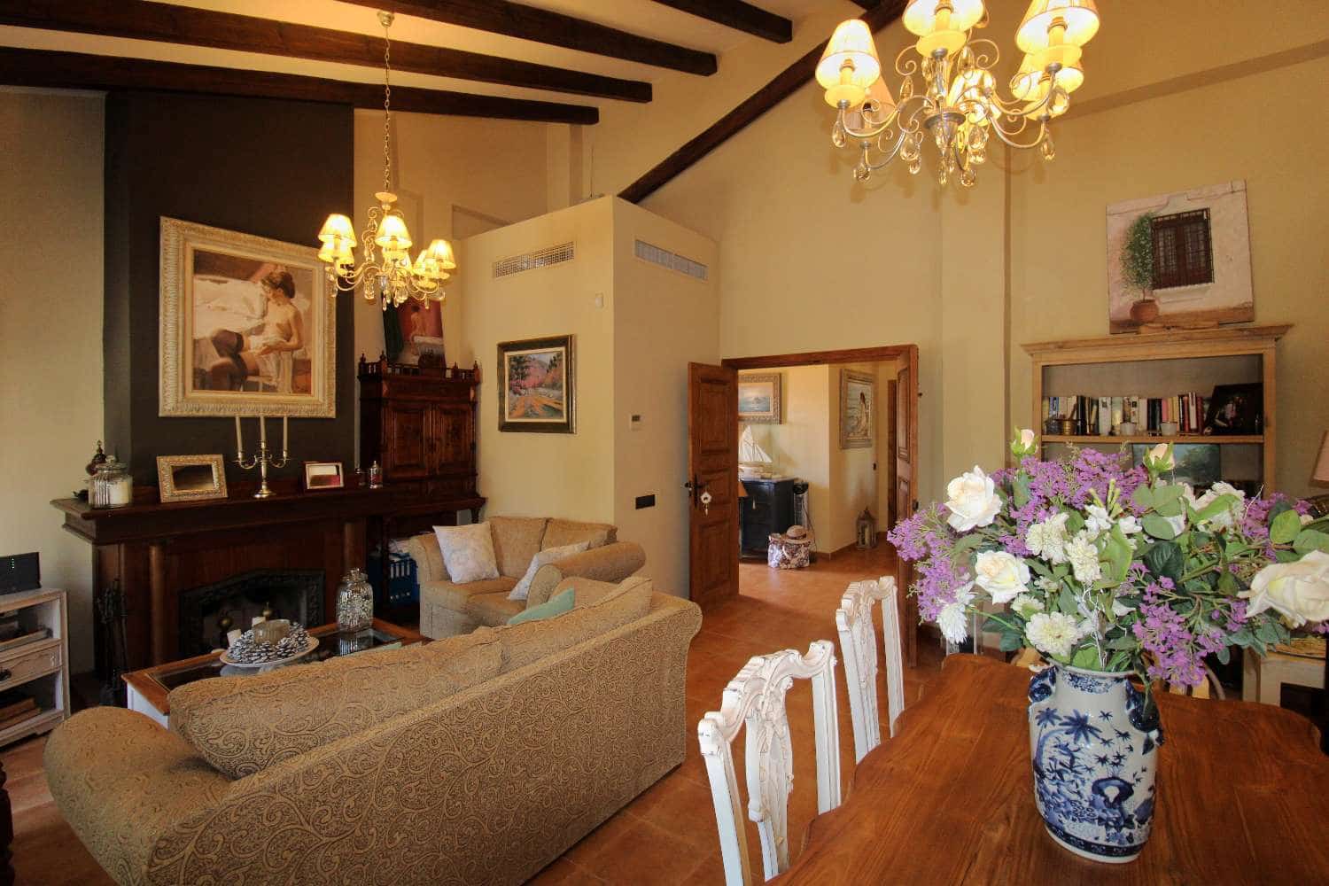 4 quarto Moradia para venda em Alhaurin de la Torre com piscina - 650 000 € (Ref: 9141314)