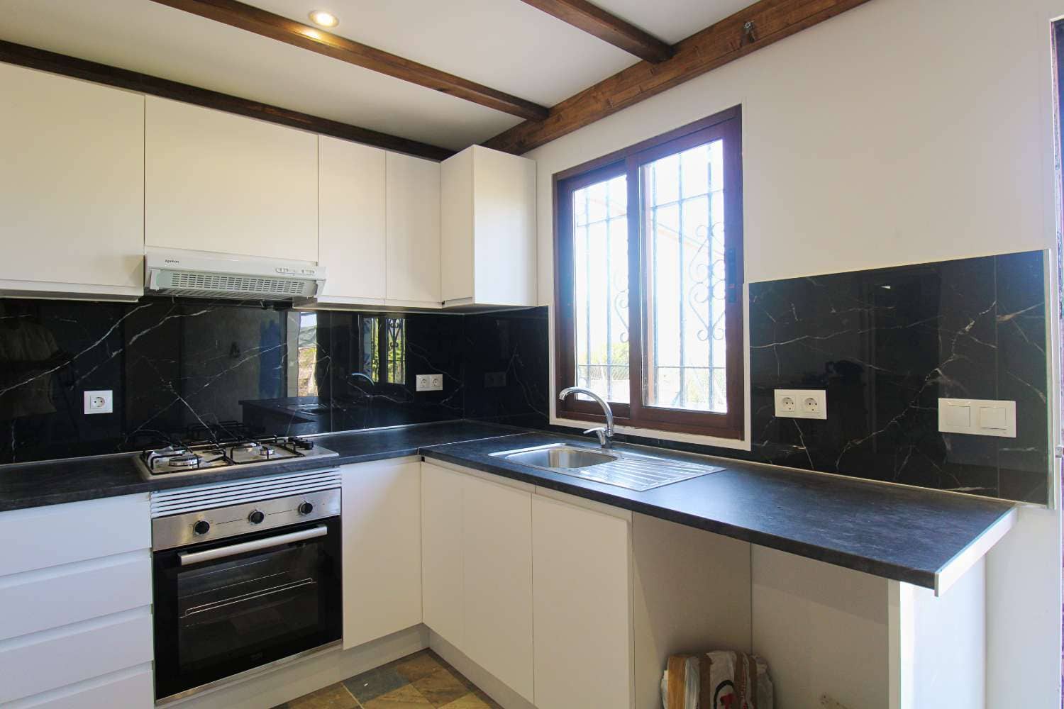 5 sovrum Villa till salu i Alhaurin de la Torre med pool - 735 000 € (Ref: 9151696)