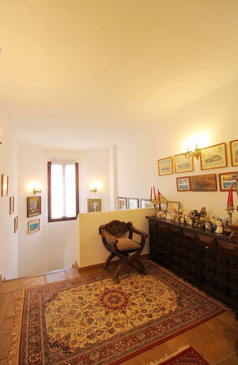 5 sovrum Villa till salu i Alhaurin de la Torre med pool - 735 000 € (Ref: 9151696)