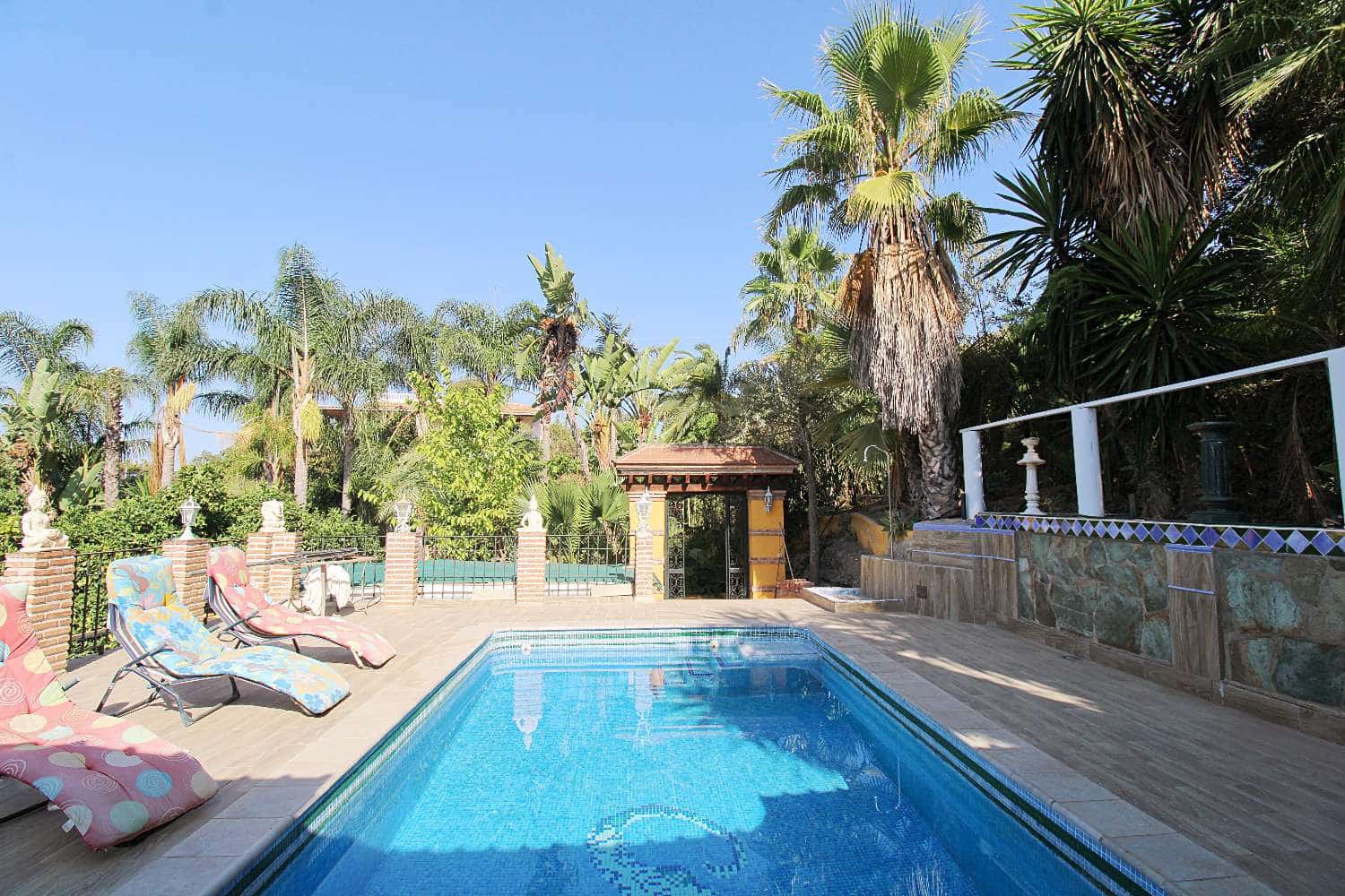 5 sovrum Villa till salu i Alhaurin de la Torre med pool - 735 000 € (Ref: 9151696)